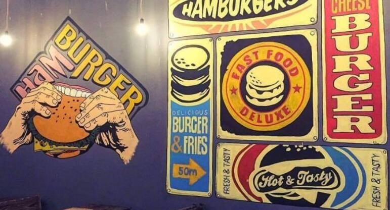 Burger Hot N Smokey Photos Pictures Of Burger Hot N Smokey Bayrakli Izmir